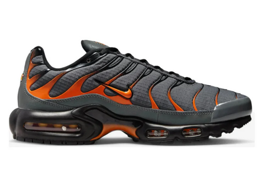 NIKE TN AIR MAX PLUS - GRIS FER/ORANGE SÉCURITÉ