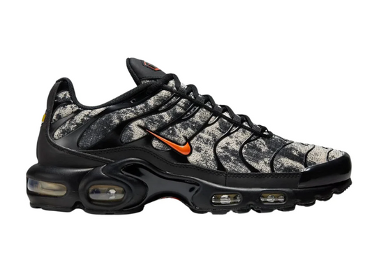 NIKE TN AIR MAX PLUS - CAMOUFLAGE NOIR/ORANGE